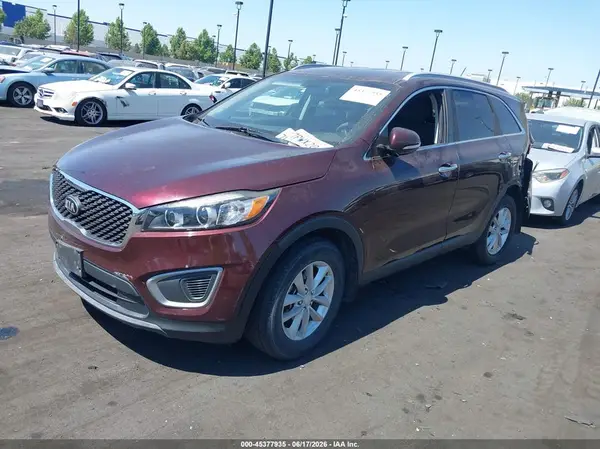5XYPG4A36GG123896 2016 KIA SORENTO - Image 2