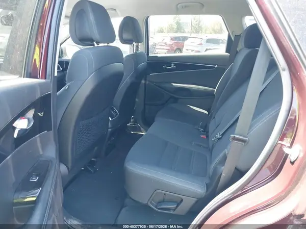 5XYPG4A36GG123896 2016 KIA SORENTO - Image 8