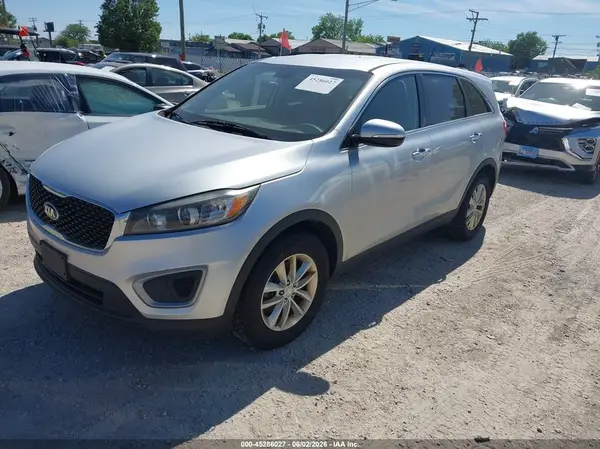 5XYPG4A36GG125115 2016 KIA SORENTO - Image 2
