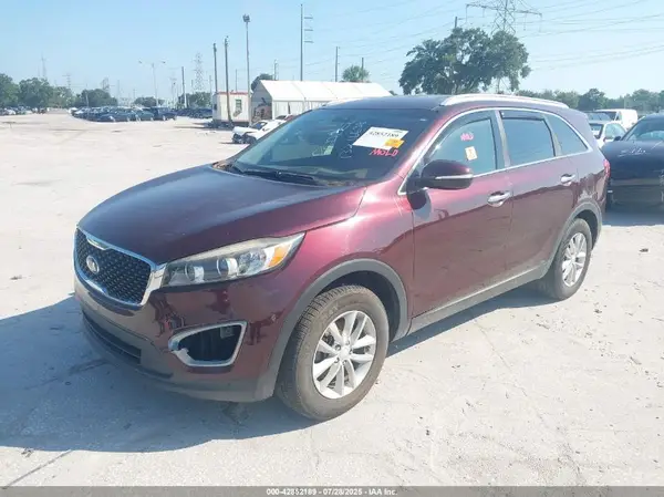 5XYPG4A36GG136129 2016 KIA SORENTO - Image 2