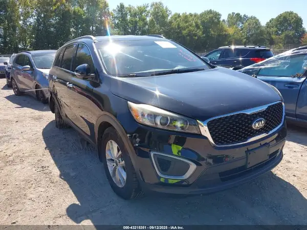 5XYPG4A36GG140794 2016 KIA SORENTO - Image 1