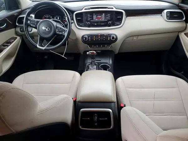 5XYPG4A36GG140813 2016 KIA SORENTO - Image 8
