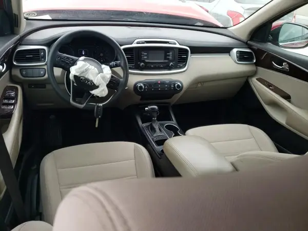 5XYPG4A36GG146577 2016 KIA SORENTO - Image 8