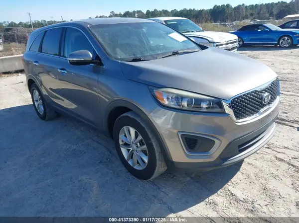 5XYPG4A36GG149804 2016 KIA SORENTO - Image 1