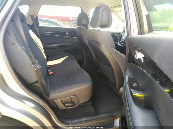 5XYPG4A36GG153383 2016 KIA SORENTO - Image 8