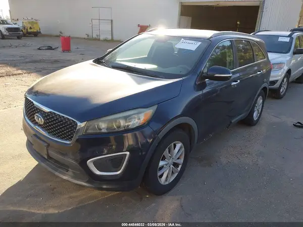 5XYPG4A36GG162455 2016 KIA SORENTO - Image 2