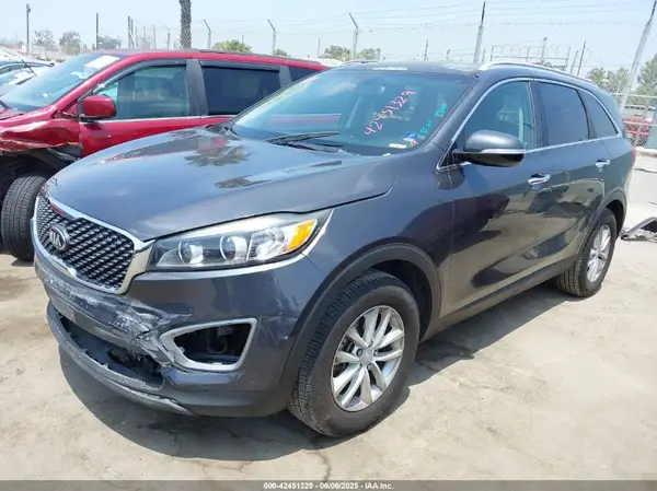 5XYPG4A36GG168711 2016 KIA SORENTO - Image 2