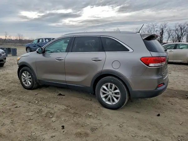5XYPG4A36GG169552 2016 KIA SORENTO - Image 2