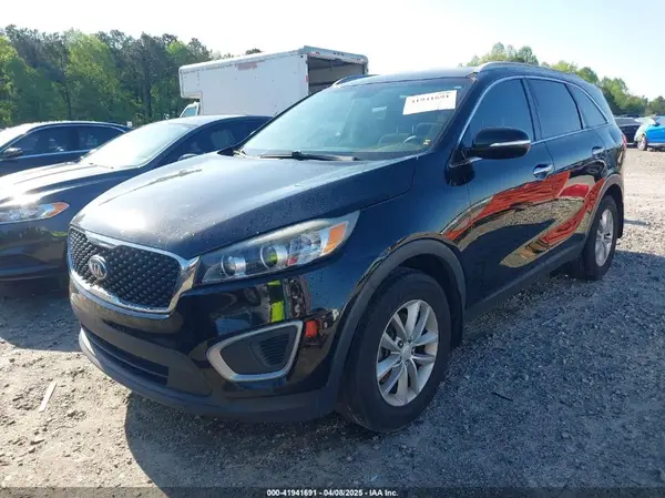 5XYPG4A36GG170121 2016 KIA SORENTO - Image 2