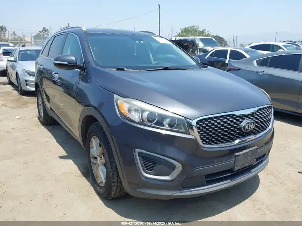 5XYPG4A36GG170717 2016 KIA SORENTO - Image 1