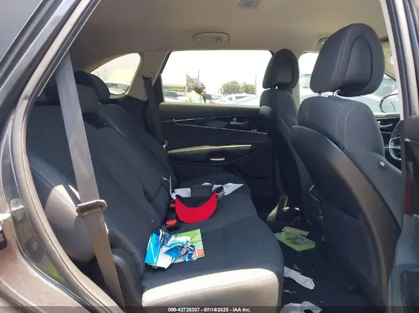 5XYPG4A36GG170717 2016 KIA SORENTO - Image 8