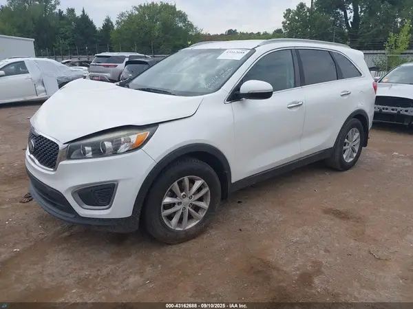 5XYPG4A36GG170930 2016 KIA SORENTO - Image 2