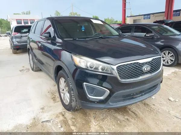 5XYPG4A36GG171639 2016 KIA SORENTO - Image 1