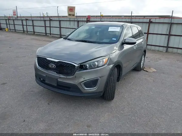 5XYPG4A36GG172029 2016 KIA SORENTO - Image 2