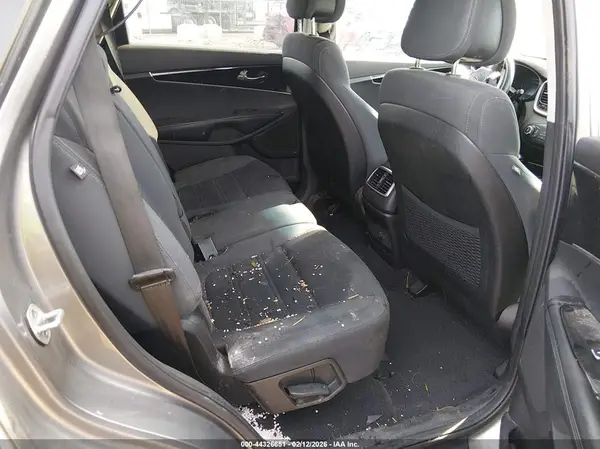 5XYPG4A36GG185394 2016 KIA SORENTO - Image 8