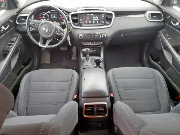 5XYPG4A36HG212837 2017 KIA SORENTO - Image 8