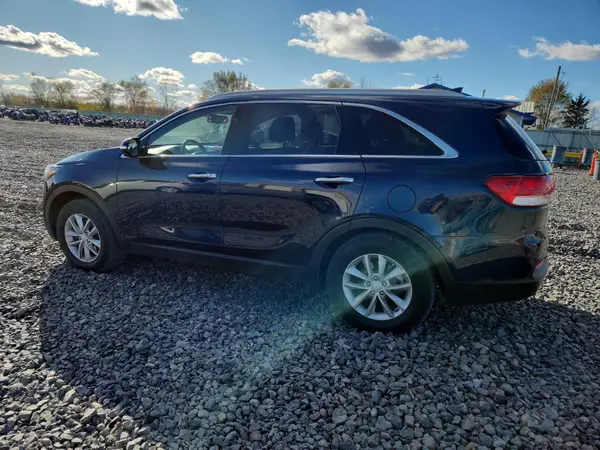 5XYPG4A36HG212918 2017 KIA SORENTO - Image 2