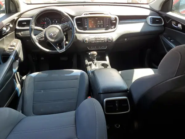 5XYPG4A36HG221327 2017 KIA SORENTO - Image 8