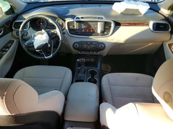 5XYPG4A36HG226592 2017 KIA SORENTO - Image 8
