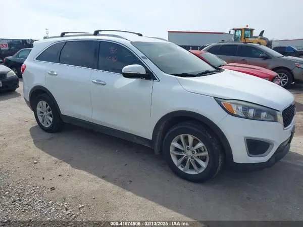 5XYPG4A36HG239200 2017 KIA SORENTO - Image 1
