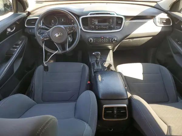 5XYPG4A36HG248558 2017 KIA SORENTO - Image 8