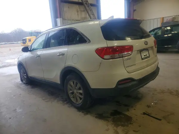 5XYPG4A36HG271788 2017 KIA SORENTO - Image 2