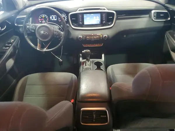 5XYPG4A36HG296979 2017 KIA SORENTO - Image 8