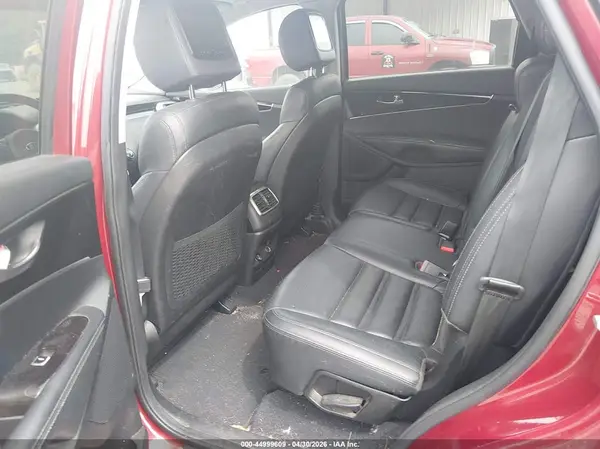 5XYPG4A36HG299235 2017 KIA SORENTO - Image 8