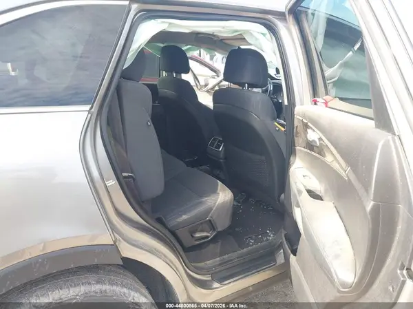 5XYPG4A36HG301078 2017 KIA SORENTO - Image 8