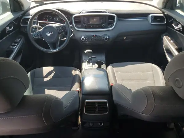 5XYPG4A36HG301839 2017 KIA SORENTO - Image 8