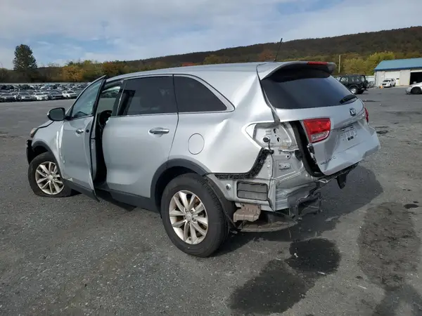 5XYPG4A36HG302280 2017 KIA SORENTO - Image 2
