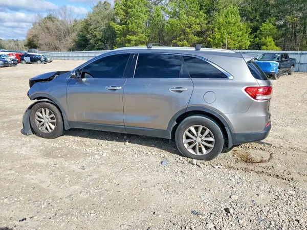 5XYPG4A36HG322545 2017 KIA SORENTO - Image 2