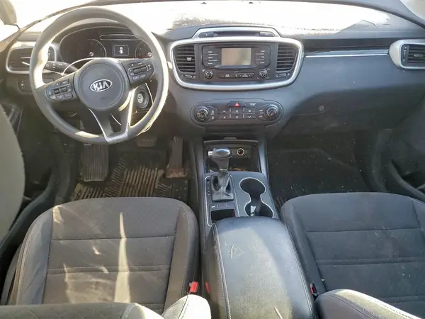 5XYPG4A36JG339612 2018 KIA SORENTO - Image 8