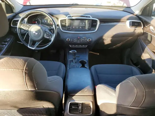 5XYPG4A36JG344972 2018 KIA SORENTO - Image 8
