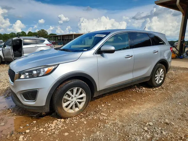 5XYPG4A36JG345068 2018 KIA SORENTO - Image 1