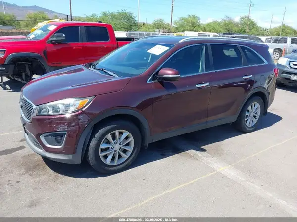 5XYPG4A36JG374618 2018 KIA SORENTO - Image 2