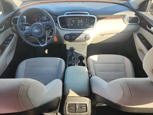 5XYPG4A36JG380208 2018 KIA SORENTO - Image 8