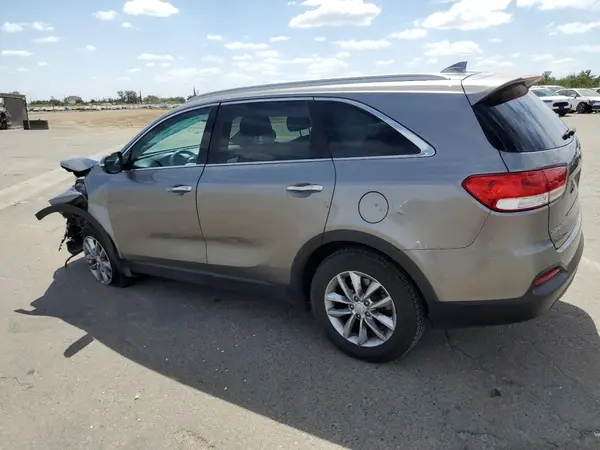 5XYPG4A36JG386865 2018 KIA SORENTO - Image 2
