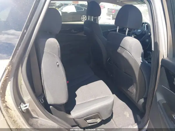 5XYPG4A36JG388003 2018 KIA SORENTO - Image 8