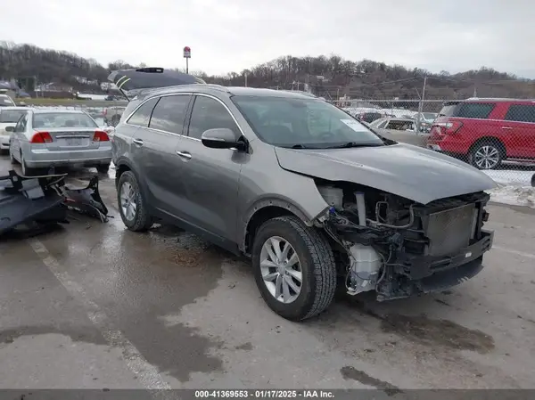 5XYPG4A36JG420383 2018 KIA SORENTO - Image 1