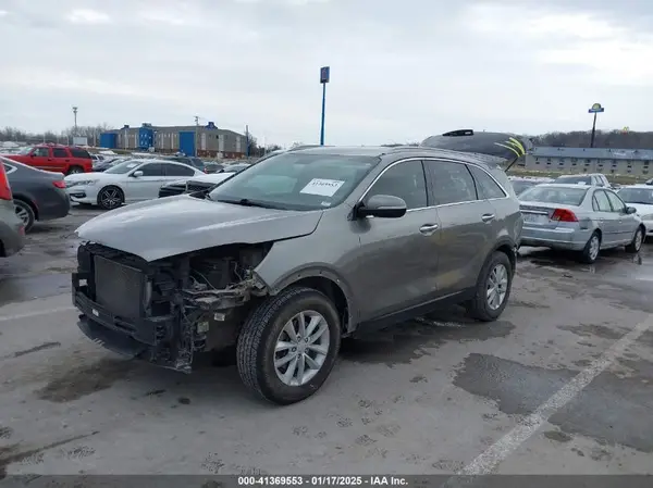 5XYPG4A36JG420383 2018 KIA SORENTO - Image 2