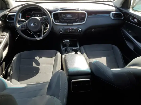 5XYPG4A36JG431139 2018 KIA SORENTO - Image 8