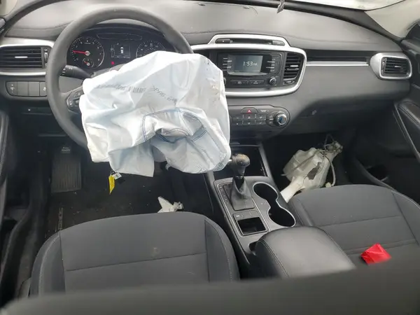 5XYPG4A36JG431478 2018 KIA SORENTO - Image 8