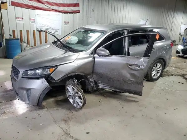 5XYPG4A36KG438349 2019 KIA SORENTO - Image 1