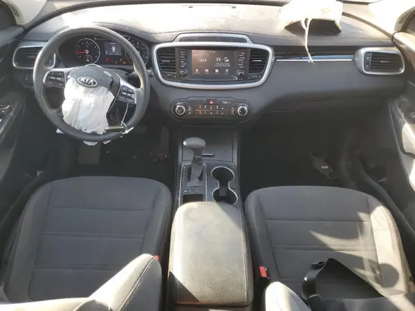 5XYPG4A36KG450601 2019 KIA SORENTO - Image 8