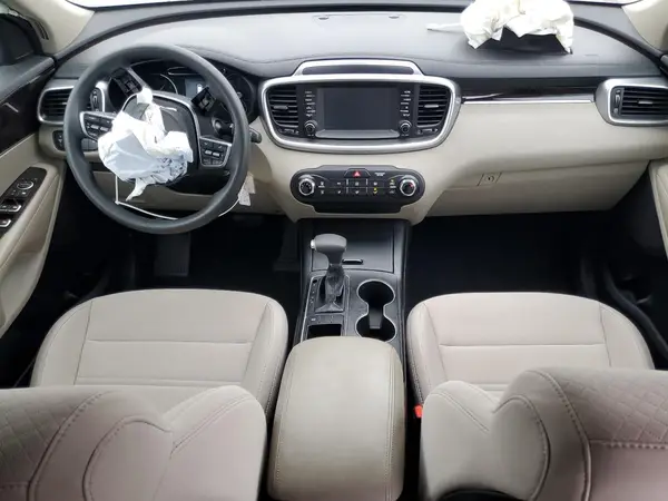 5XYPG4A36KG451358 2019 KIA SORENTO - Image 8