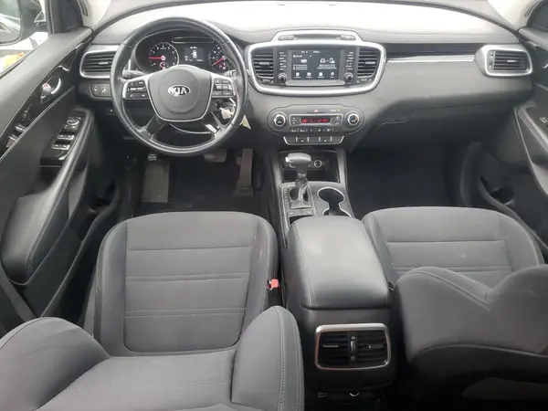 5XYPG4A36KG452221 2019 KIA SORENTO - Image 8