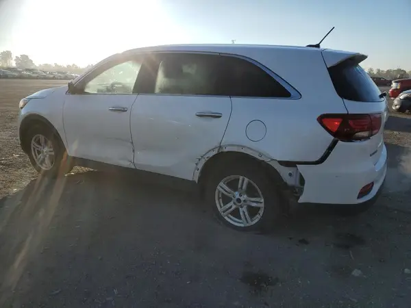 5XYPG4A36KG458679 2019 KIA SORENTO - Image 2