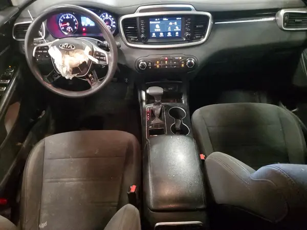 5XYPG4A36KG498311 2019 KIA SORENTO - Image 8