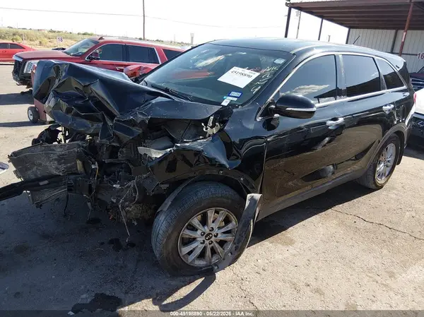 5XYPG4A36KG509808 2019 KIA SORENTO - Image 2